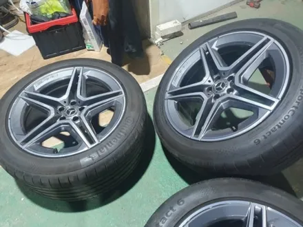 벤츠 GLS 정품 21인치 휠타이어 한대분 149만원 판매합니다 GLE. GLE쿠페 장착가능 합니다 / 경기 포천 소흘
