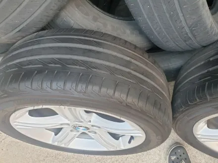포터2  BMW 순정 정품 17인치 휠타이어 2본  브리지스톤 타이어 / 경기 포천 소흘