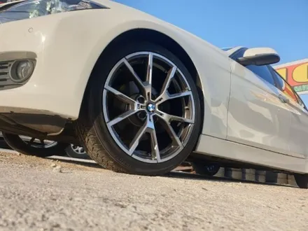 BMW F바디 전용 M8 19인치 휠 타이어 89~119만원 (대품조건) 5시리즈 3GT. 5GT 장착가능 합니다 / 경기 포천 소흘