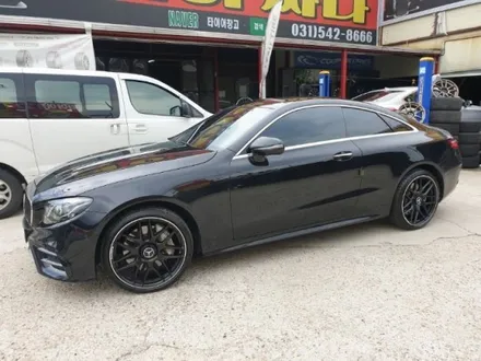 벤츠 AMG 퍼포먼스 20인치 휠타이어 판매합니다 E클래스 CLS 장착 99만원~109만원 / 경기 포천 소흘