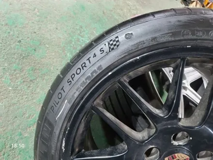 265 40 20 295 35 20 미쉐린 파일럿 스포츠4S 벤츠 AMG GT43 순정사이즈 중고타이어 한대분 판매합니다 / 경기 포천 소흘