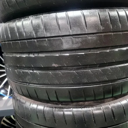 245 35 20 275 30 20 미쉐린 파일럿 스포츠4S 벤츠E53 AMG 쿠페 순정타이어 중고 한대분 판매합니다 / 경기 포천 소흘