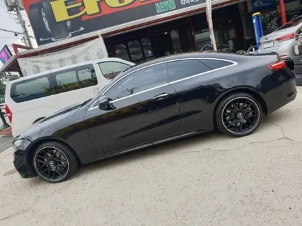 벤츠 E클래스 W213순정 AMG 마차 정품 퍼포먼스20인치 장착사진 / 경기 포천 소흘