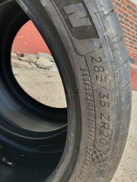 285 35 20 미쉐린 파일럿 스포츠4s 중고타이어 2본 39만원 판매  벤츠S63 AMG 포르쉐 파나메라 등등 / 경기 포천 소흘