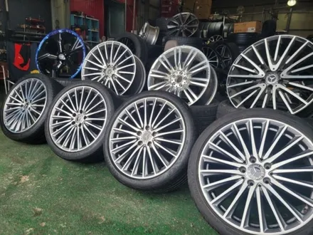벤츠 C클래스 W206 순정 정품 AMG 마차 19인치 휠타이어 한대분 159만원 재고 정리합니다 / 경기 포천 소흘