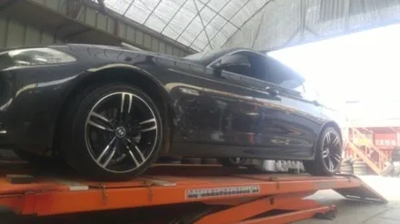 BMW  M4  19인치 휠타이어 착한가격으로 판매  래프리카 이구요~ / 경기 포천 소흘