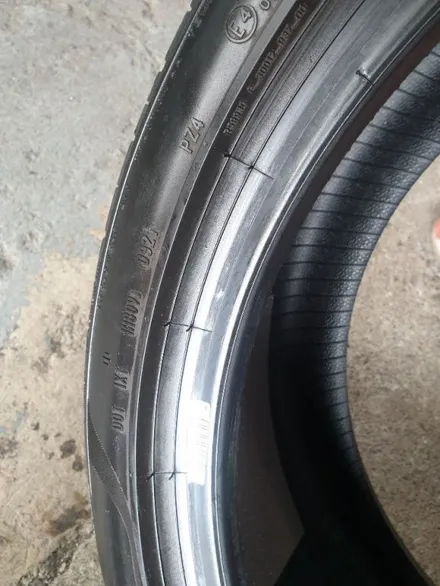 255 40 20 피렐리 뉴피제로 벤츠 OEM 중고타이어 2본 S클래스 아우디A8  A7 사이즈 입니디ㅡ / 경기 포천 소흘