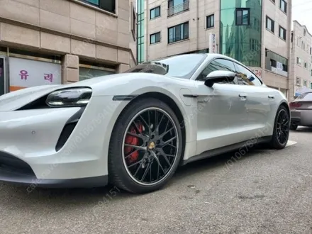 포르쉐 파나메라 GTS (971) 정품 21인치 휠 국내 최저가 한대분 판매합니다 포르쉐 타이칸 장착가능합니다 / 경기 포천 소흘