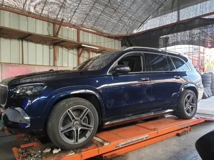 벤츠 GLS 400D AMG 순정 정품 21인치 저렴하게 판매합니다 GLS GLE ML 등등 장착가능합니다 / 경기 포천 소흘