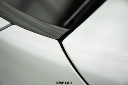 E클래스 (W213) PET 크리스탈 쉘 화이트 전체랩핑 / 광주 북구
