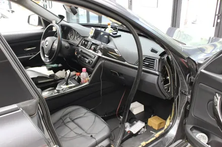 BMW 3GT 썬팅 아이나비A300 블랙박스 인스톨 MONSTERTINT / 고양 덕양구 신원동