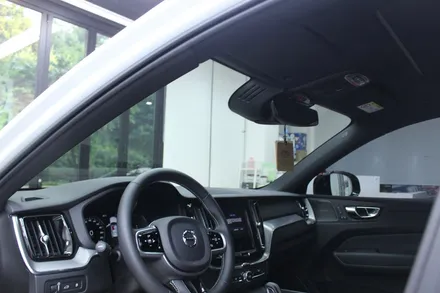 볼보 XC60 루마썬팅 버텍스 300 아이나비 블랙박스 Z5000 플러스 / 고양 덕양구 신원동