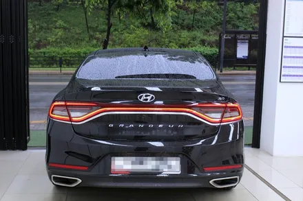 그랜저IG 자동차 전면유리 썬팅 루마버텍스300 MONSTER TINT / 고양 덕양구 신원동
