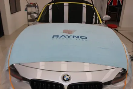 BMW Z4 스포츠세단 틴팅 원흥썬팅 레이노 공식대리점 신원점 / 고양 덕양구 신원동