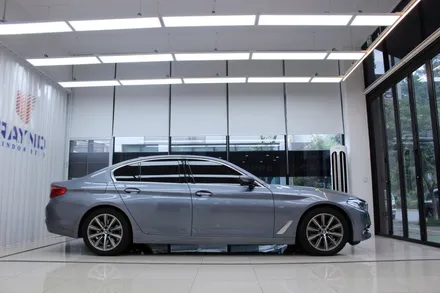 BMW 520D 오금동썬팅 레인보우 신원점 몬스터틴트 / 고양 덕양구 신원동