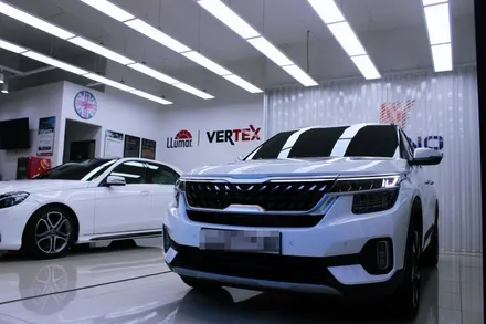 셀토스 suv 스노우화이트펄 신차패키지 몬스터틴트 / 고양 덕양구 신원동