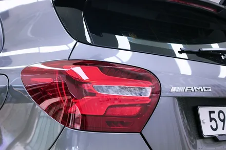 벤츠 W176 A45 AMG 전면썬팅 솔라가드 새턴 몬스터틴트 / 고양 덕양구 신원동