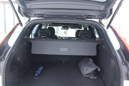 볼보 XC60 루마썬팅 버텍스 300 아이나비 블랙박스 Z5000 플러스 / 고양 덕양구 신원동