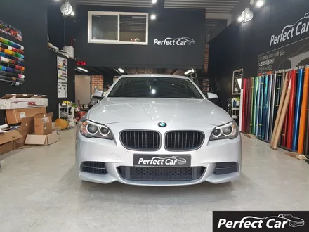 광명랩핑,시흥랩핑,부천랩핑,구로랩핑, 랩핑전문샵 퍼펙트카에서  BMW520D(F10) 3M 1080 사틴블랙 전체랩핑 시공 깔끔하고 완벽한 랩핑 시공을 받아보세요. / 경기 시흥