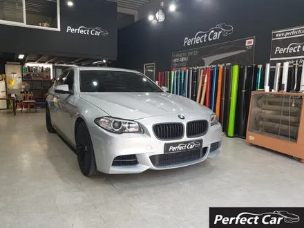 광명랩핑,시흥랩핑,부천랩핑,구로랩핑, 랩핑전문샵 퍼펙트카에서  BMW520D(F10) 3M 1080 사틴블랙 전체랩핑 시공 깔끔하고 완벽한 랩핑 시공을 받아보세요. / 경기 시흥