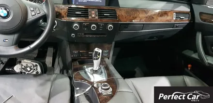광명래핑,시흥래핑,부천래핑,랩핑잘하는곳 퍼펙트카에서 BMW5시리즈 E60 전체랩핑,실내랩핑 받고 세차기분 느껴보세요~BMW임페리얼블루 색 랩핑 / 경기 시흥