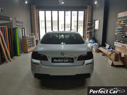광명랩핑,시흥랩핑,부천랩핑,구로랩핑, 랩핑전문샵 퍼펙트카에서  BMW520D(F10) 3M 1080 사틴블랙 전체랩핑 시공 깔끔하고 완벽한 랩핑 시공을 받아보세요. / 경기 시흥