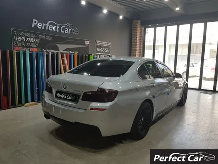 광명랩핑,시흥랩핑,부천랩핑,구로랩핑, 랩핑전문샵 퍼펙트카에서  BMW520D(F10) 3M 1080 사틴블랙 전체랩핑 시공 깔끔하고 완벽한 랩핑 시공을 받아보세요. / 경기 시흥