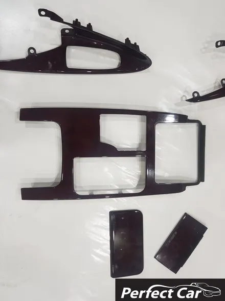렉서스 gs350 실내랩핑 그릴 엠블럼랩핑 구형 늙어보이는 실내를 세련된 카본 실내랩핑으로 깔끔하게 시공해드립니다. 광명,시흥,부천,인천,안산,안양,송도,실내랩핑잘하는곳 퍼펙트카 / 경기 시흥