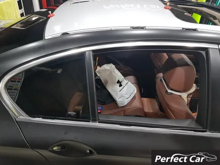 광명랩핑,시흥랩핑,부천랩핑,구로랩핑, 랩핑전문샵 퍼펙트카에서  BMW520D(F10) 3M 1080 사틴블랙 전체랩핑 시공 깔끔하고 완벽한 랩핑 시공을 받아보세요. / 경기 시흥