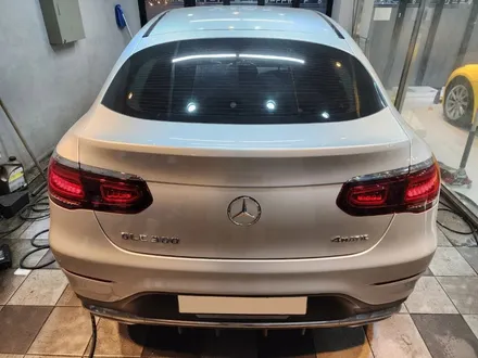 퍼펙트랩 GLC300 [전체랩핑 / 다이아몬드화이트 / 에이버리랩핑 / 코너PPF ] 작업 후기 / 성남시 수정구 창곡동