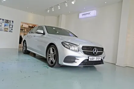 벤츠 e클래스 e350d 네비게이션 어디서 인스톨하죠 / 부산 금정