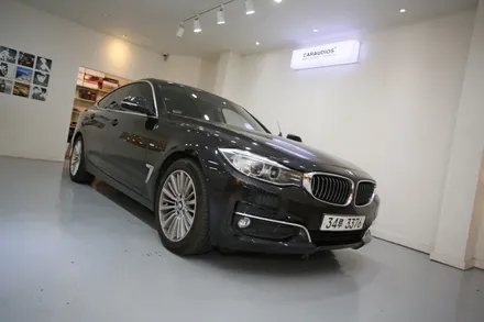 bmw 3gt 크레파스 실내냄새 \