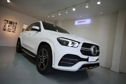 벤츠 GLE450 아이나비 4채널 블랙박스에 아이볼트 Q 에디션 전용 보조 배터리까지 / 부산 금정