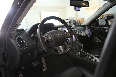 인피니티 Q50s 하이브리드 파인뷰 GX5new 작업기 / 부산 금정
