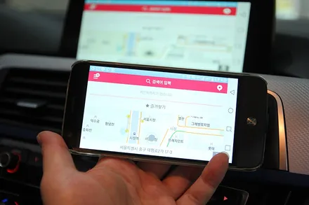 부산 수입차 네비매립 BMW 320d 스마트폰 무선 미러링 / 부산 금정