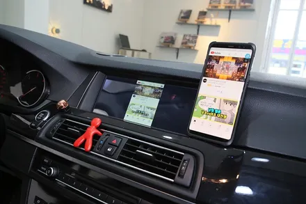 BMW 520d 네비게이션 업데이트? 제이와이 커스텀 Z1으로 교체가 답 / 부산 금정