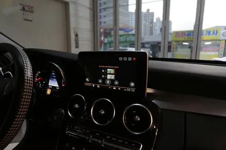 벤츠 C200 꿀팁, 불편함을 대신할 새로운 네비게이션 / 부산 금정