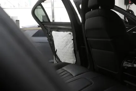 BMW G30 도어 방음! 한 번 오면 단골 되는 곳, 520i 도어 잡소리 및 풍절음 차단 솔루션 / 부산 금정