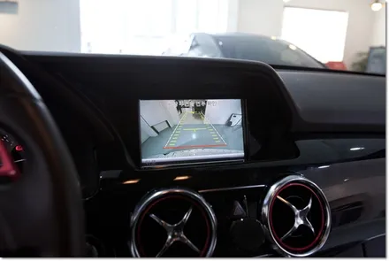 벤츠 glk 네비매립이 필요해 / 부산 금정