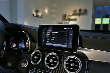 벤츠 glc43amg AR 카메라로 받아보는 길안내 / 부산 금정