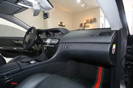 벤츠 CL63 AMG 크레파스 냄새의 원흉을 제거해 봅니다. / 부산 금정
