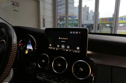 벤츠 C200 꿀팁, 불편함을 대신할 새로운 네비게이션 / 부산 금정