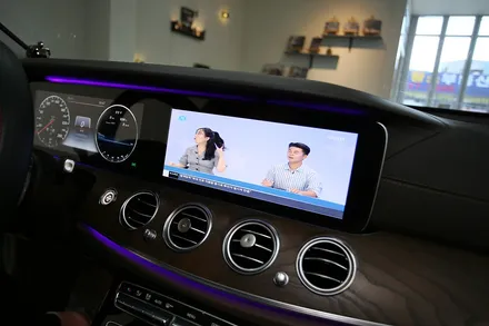 벤츠 E클래스 E300 내비게이션, 안드로이드 올인원 셋탑박스가 대세입니다. / 부산 금정