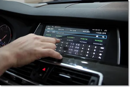 BMW GT 아이나비X1큐브 네비게이션 매립 / 부산 금정