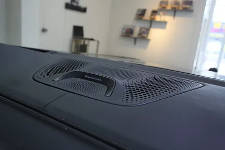 BMW X7 바우어앤윌킨스 B&W 회오리 커버와 카오디오 튜닝 / 부산 금정