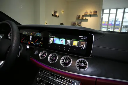 최적화된 벤츠 CLS 300d 네비게이션 찾는다면, M2C 200A 플러스입니다. / 부산 금정
