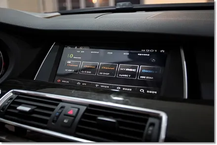 BMW GT 아이나비X1큐브 네비게이션 매립 / 부산 금정