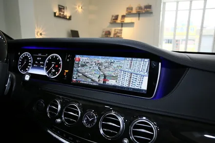 벤츠 s클래스 네비게이션(s400l) 아이나비 x3 큐브. / 부산 금정