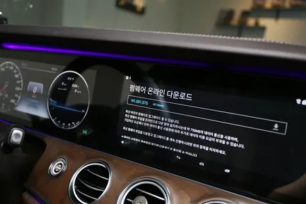 벤츠 E클래스 E300 내비게이션, 안드로이드 올인원 셋탑박스가 대세입니다. / 부산 금정