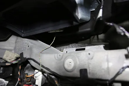 공명음과 떨림으로 고생하는 BMW X5 자동차 방음 작업기 / 부산 금정